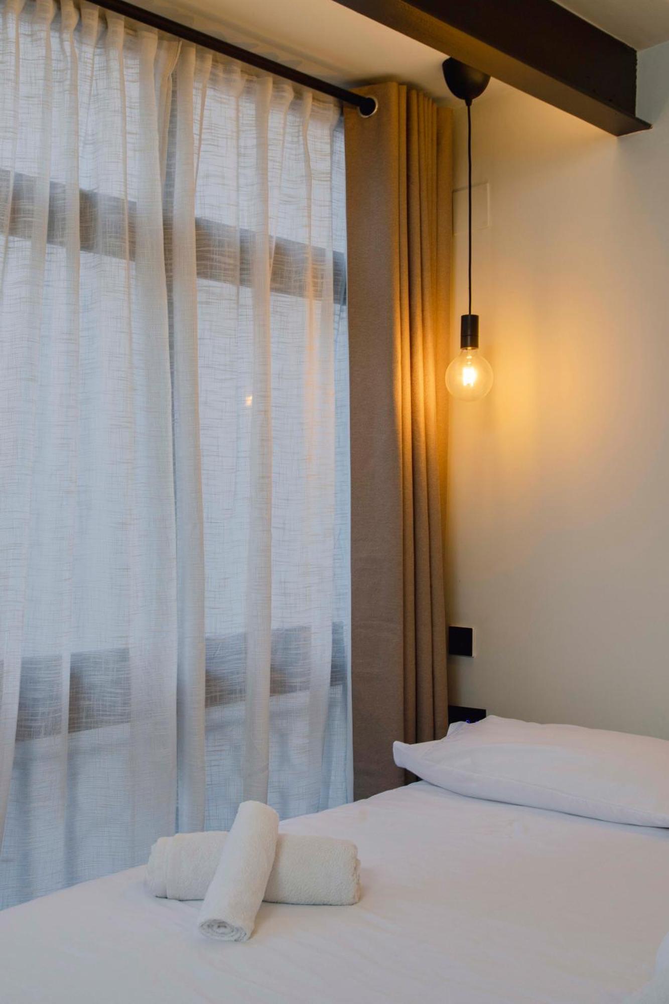 Apartamento Acogedor Frente A Mercat Central Valencia Exteriör bild